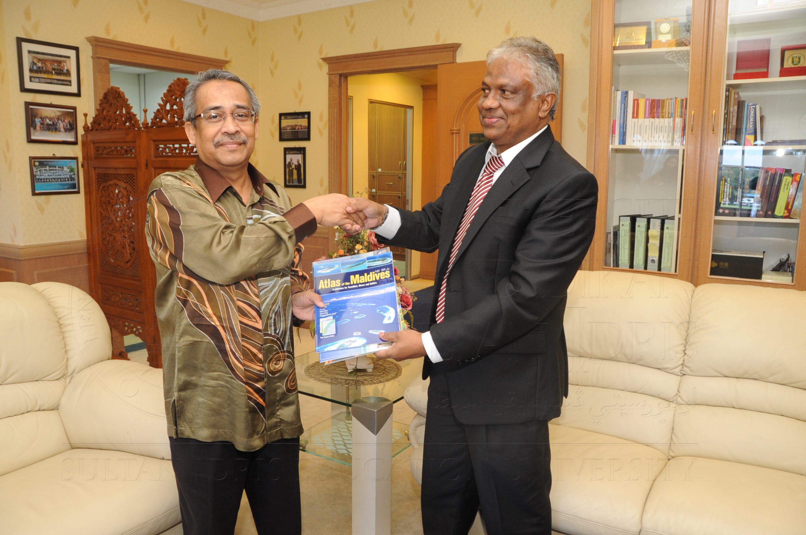 PRO16 7 Maldives HAS 8246